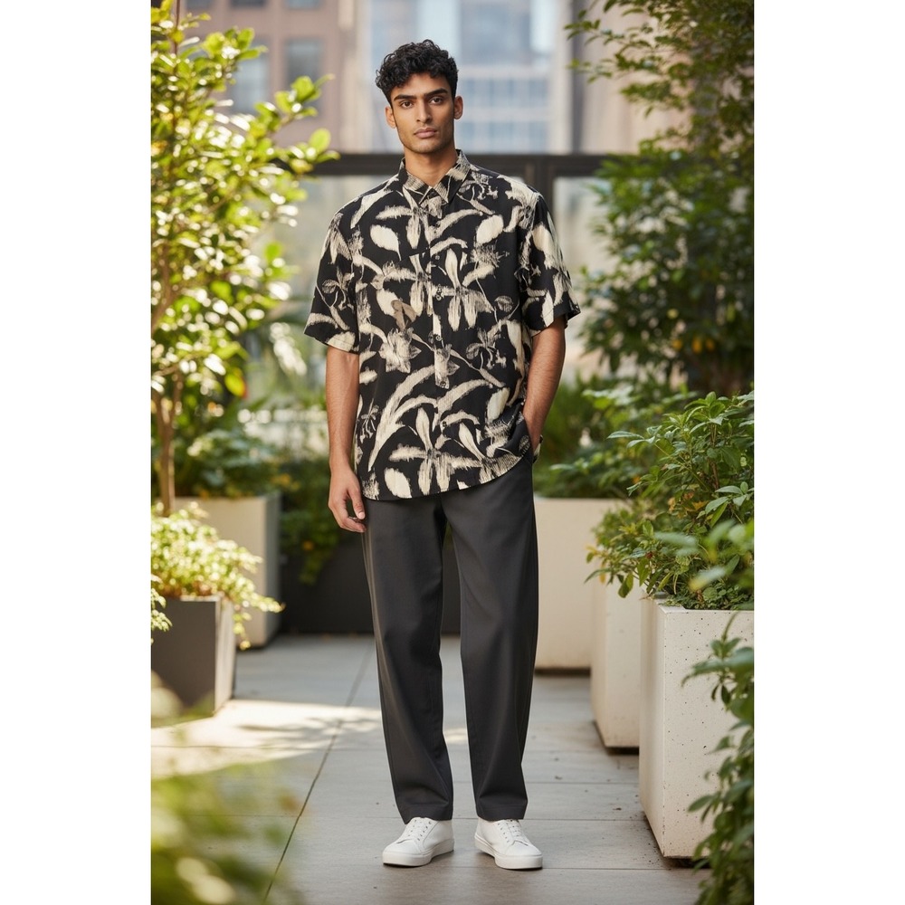 609 Precedent Los Angeles Mens XL Black Cream Tropical Floral Short Sleeve NWT